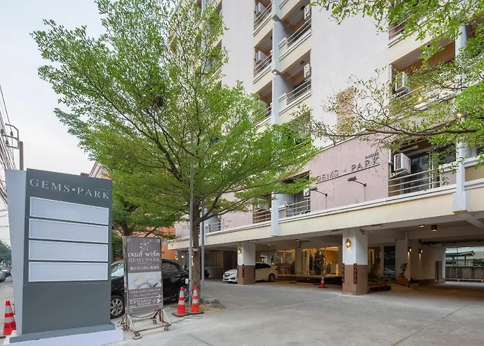 Gems Park Don Mueang Airport And Bts Hotel 3*
