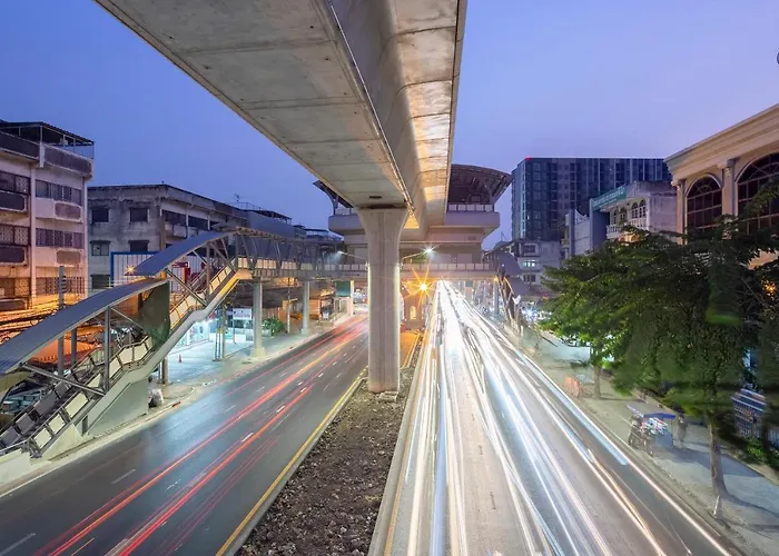 Hotel Gems Park Don Mueang Airport And Bts Bangkok