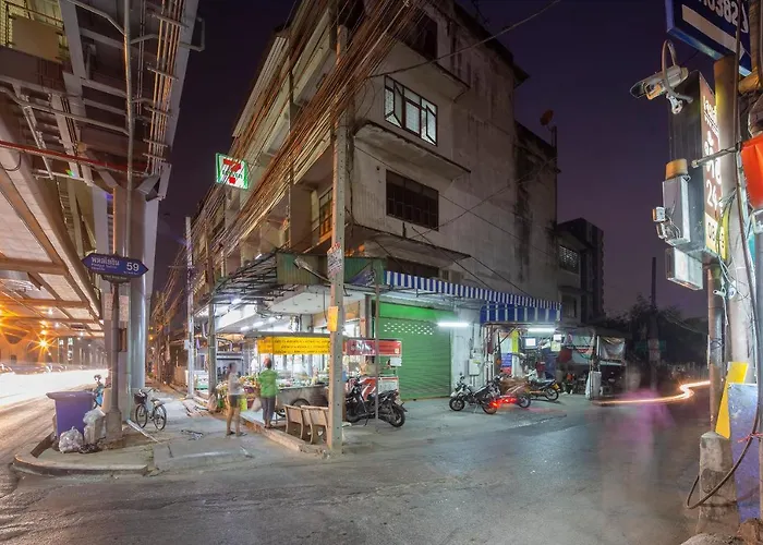 Gems Park Don Mueang Airport And Bts 3* Bangkok