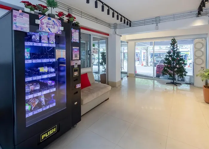 Gems Park Don Mueang Airport And Bts Hotel